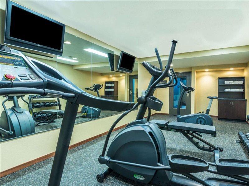 Baymont By Wyndham Copley Akron Ngoại thất bức ảnh